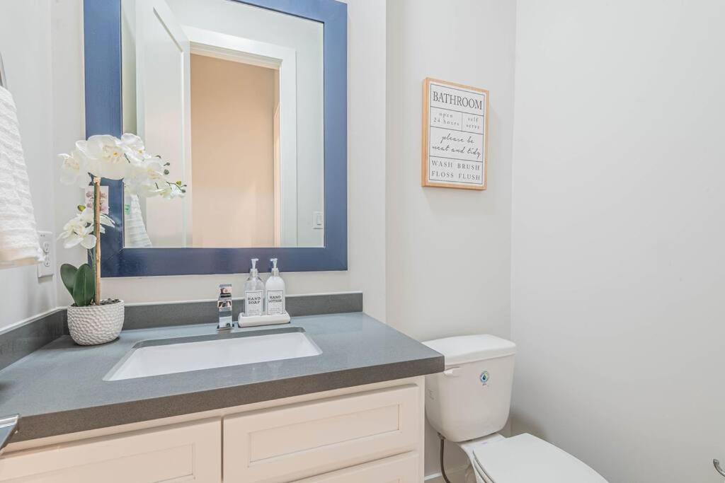 Charming 3-Bedroom Luxury Home Near Downtown, Nrg, Galleria & Medical Center Houston Exterior photo